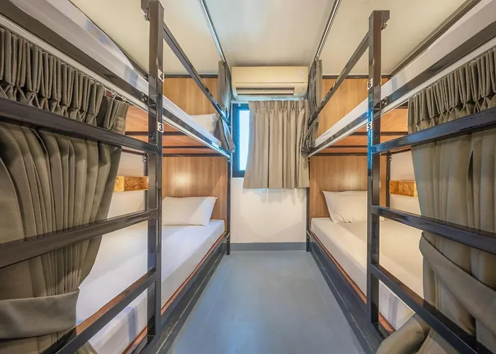 Ralph Hostel Bangkok
